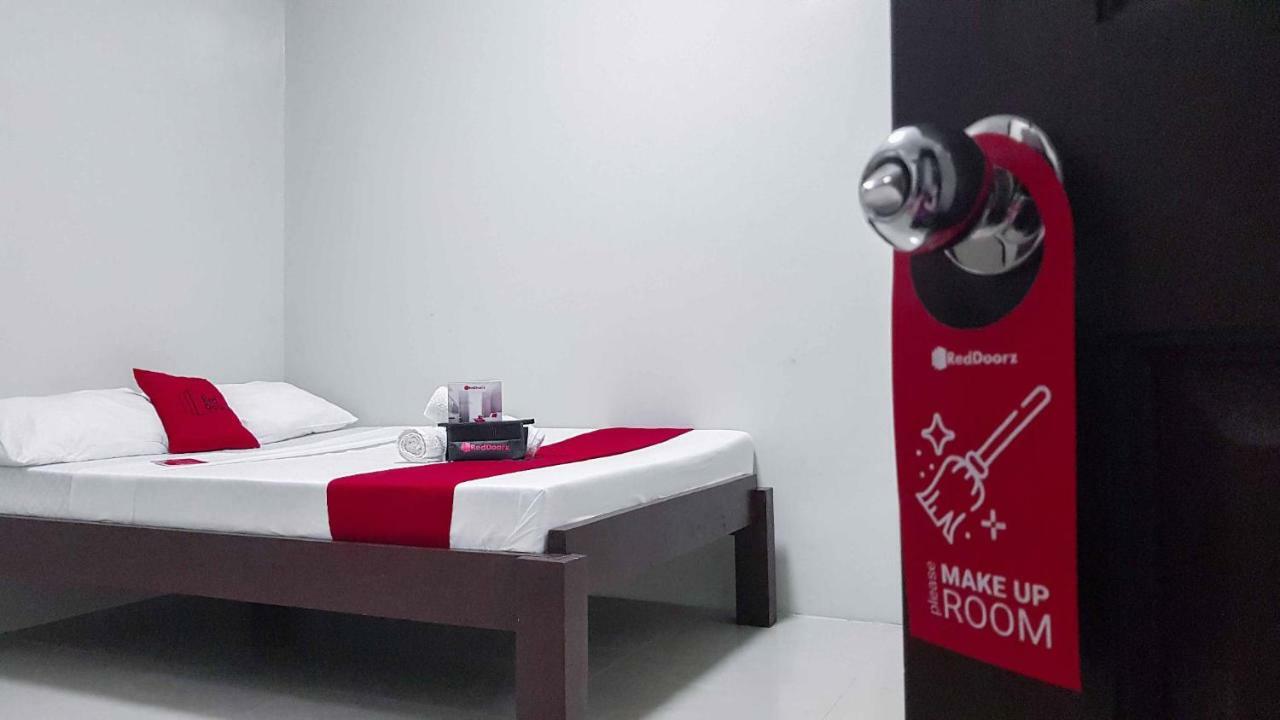 Reddoorz @ Vp Inting Street Hotel Tagbilaran City Ngoại thất bức ảnh